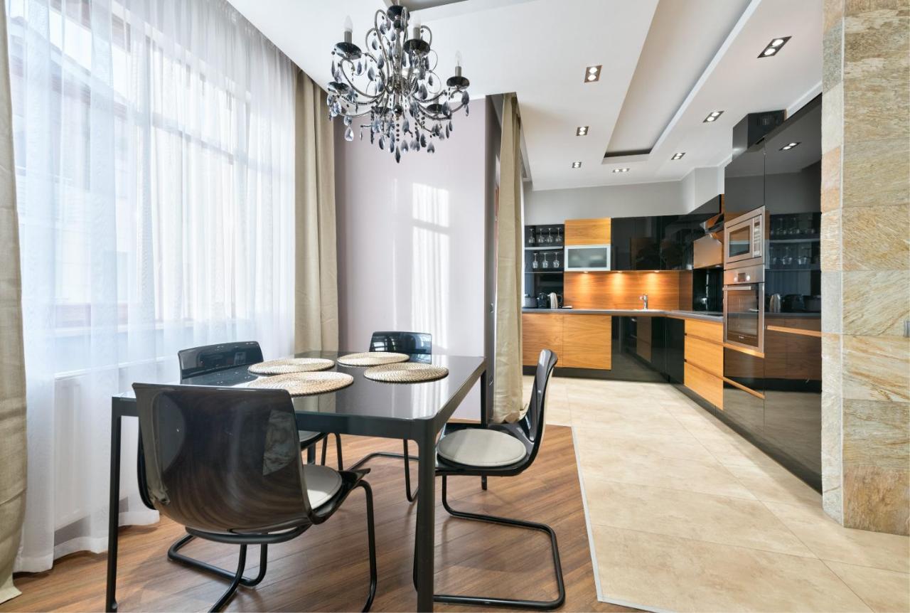 Dom & House - Apartments Neptun Park Premium Гданск Екстериор снимка